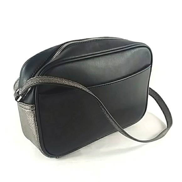 GILI GOT IT LOVE IT CROSSBODY METALLIC LEATHER BAG SMALL - Picture 5 of 9